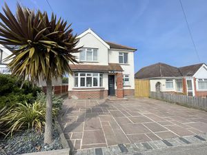 Merrilees Crescent- click for photo gallery